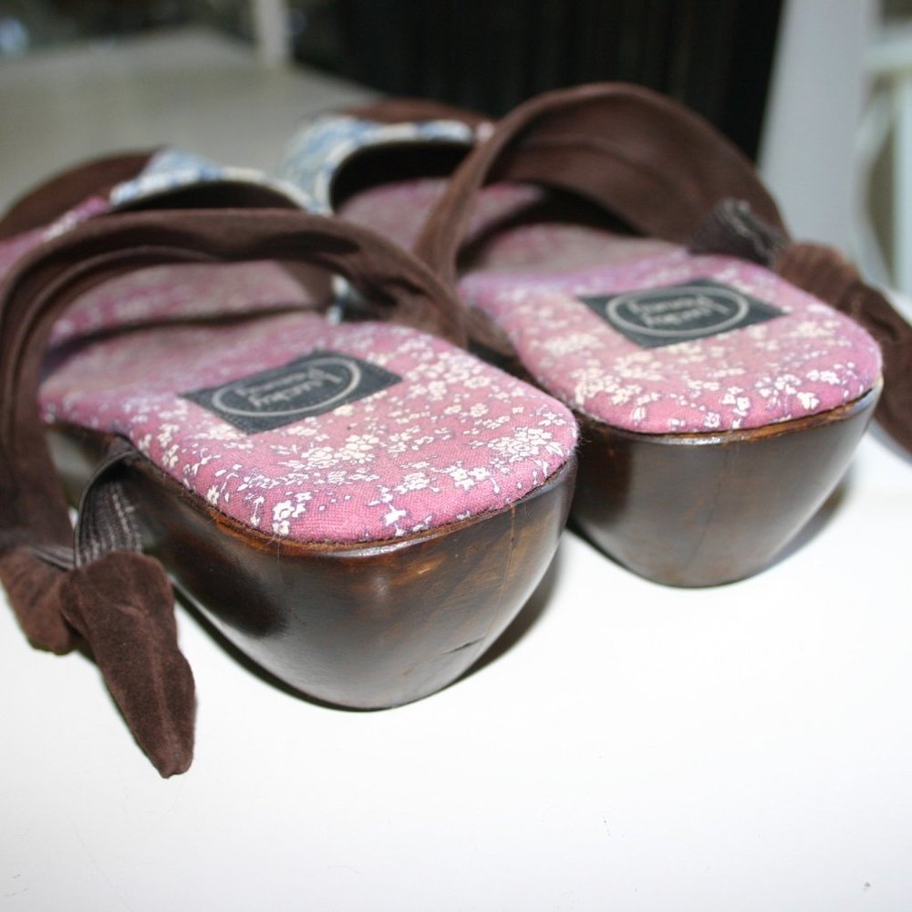 LUCKY PENNY Patchwork Clog Size 8 Wooden Platform/Walnut Stain*Fabric*Suede - Picture 6 of 13